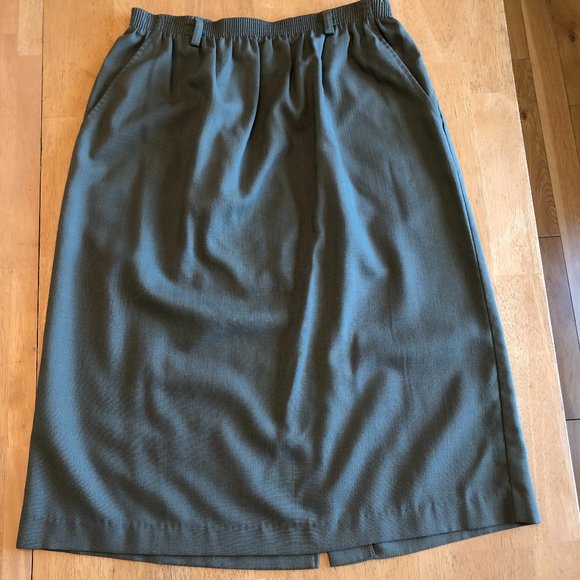 Vintage Dresses & Skirts - Vintage Skirt Cricket Lane 12 Polyester Rayon Army Forest Green Elastic Pockets